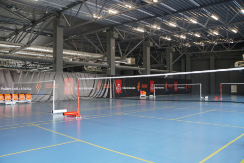 Badminton